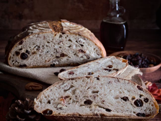 Le pain de campagne aux noix de pécan, aux cranberries et sirop d'érable