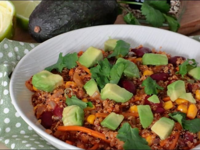 One pot quinoa à la mexicaine (haricots rouges, maïs, épices...)