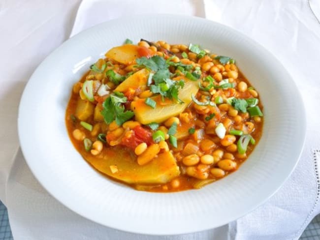 Curry de christophines et haricots blancs