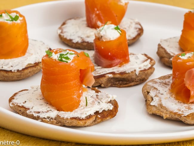 Blinis d’épeautre et sarrasin fait maison à la truite fumée