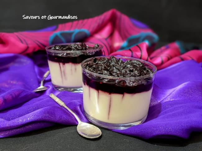 Panna cotta aux cerises confites