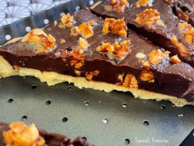 La tarte au chocolat et nougat-pays