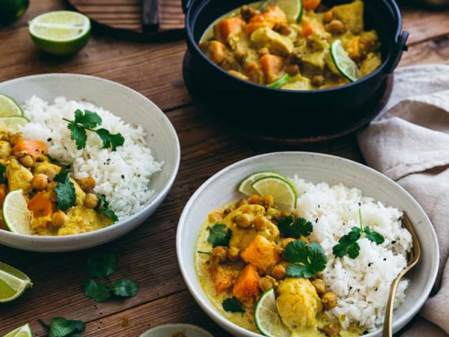 Curry de poulet et légumes au skyr