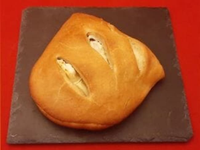 Fougasse moelleuse au fromage de chèvre pour l'apéritif