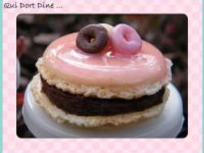 Macarons Chocolat et fraises Tagada Pink