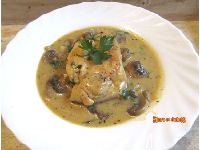 Blancs de poulet aux champignons et à la cancoillotte