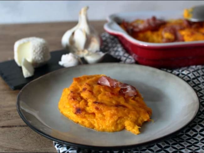 Gratin de butternut au lard fumé et chèvre