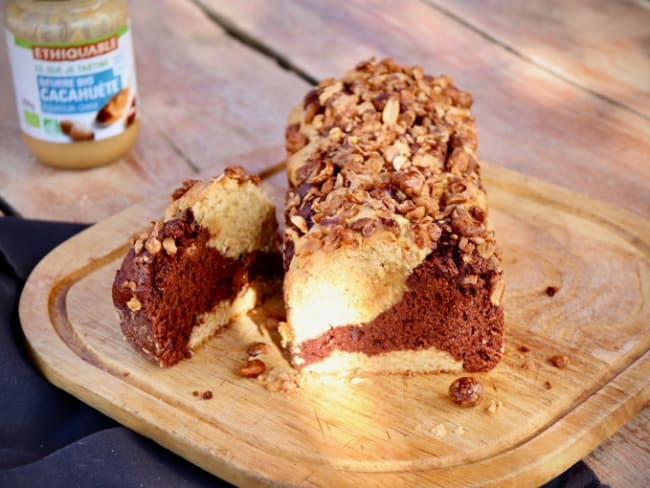 Cake au chocolat et beurre de cacahuète : addictif !