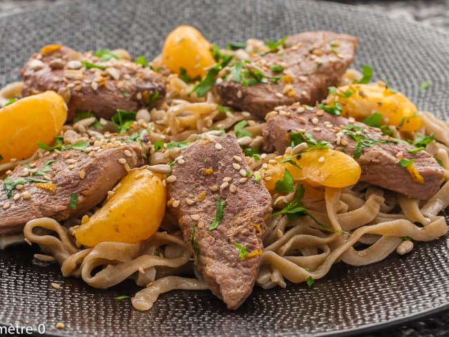 Magret de canard aux tagliatelles fraiches et aux mandarines