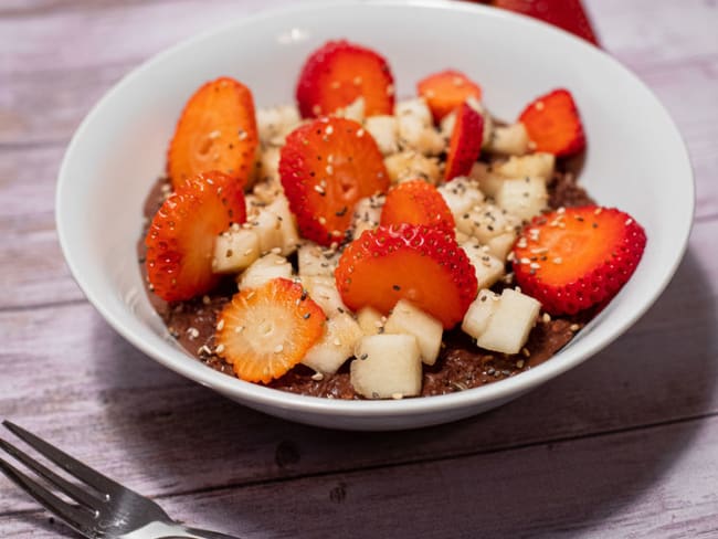 Porridge poire chocolat et purée d'amande