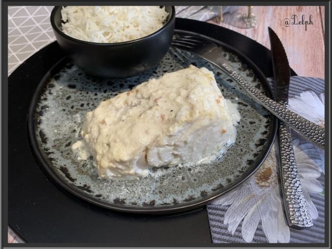 Filets de cabillaud en sauce crémeuse à la moutarde