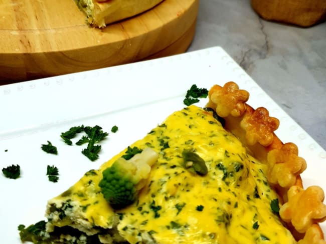 Quiche printanière aux légumes : asperges, fèves, chou romanesco