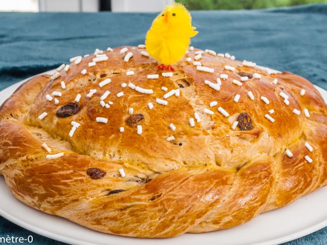 Pain de Pâques, brioche Suisse de Neuchâtel