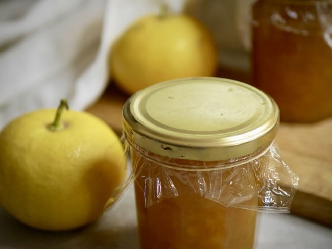 Marmelade de pamplemousses bio au basilic