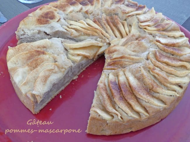 Gâteau pommes-mascarpone