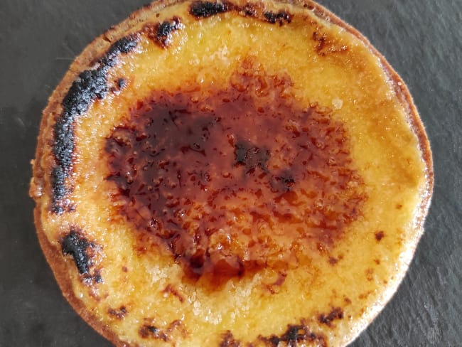 Tartelette à la crème brûlée