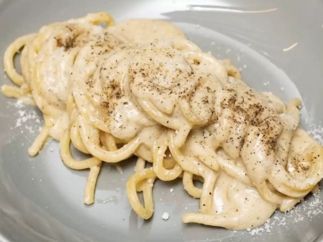 Cacio e pepe , une recette italienne facile et économique