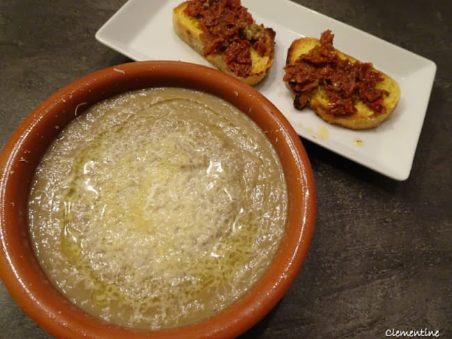 Velouté d'artichauts du Roussillon et topinambours