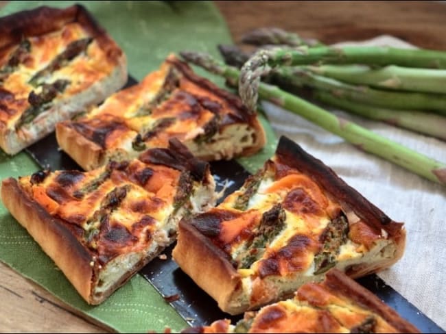 Quiche au saumon fumé, asperges et ricotta