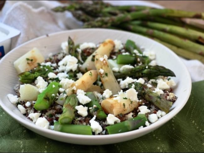 Salade de quinoa aux asperges et à la feta