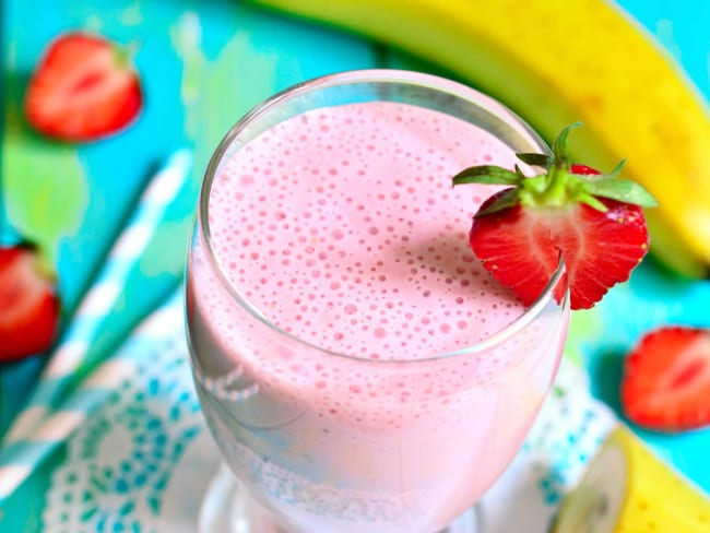 Smoothie fraise banane riche en protéines