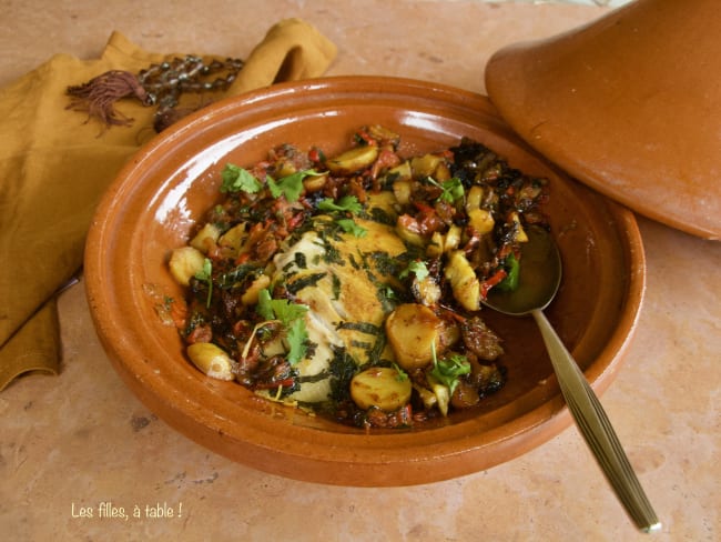 Tajine d’aile de raie, pommes de terre et tomates