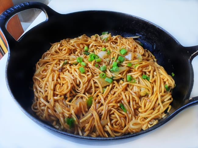 Nouilles sautées aux légumes