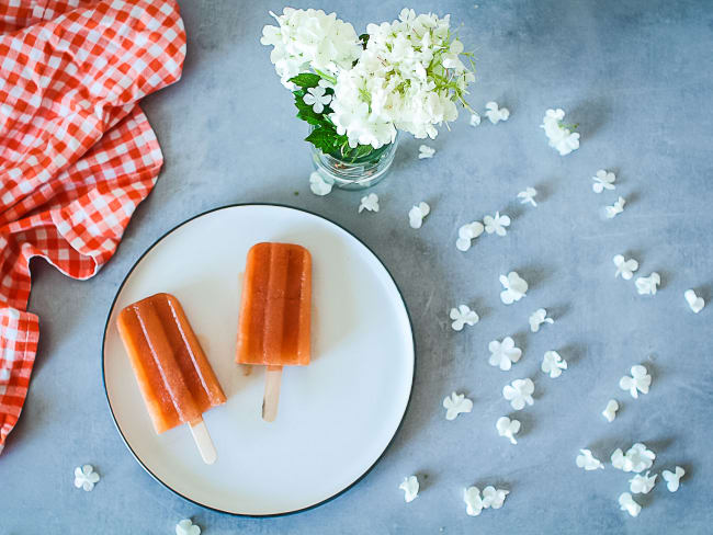 Glaces à l'eau fait maison pomme carotte et fraise