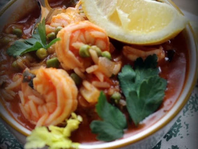 Soupe de crevettes et riz dominicaine