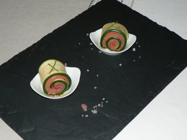 Roulés de courgettes au saumon