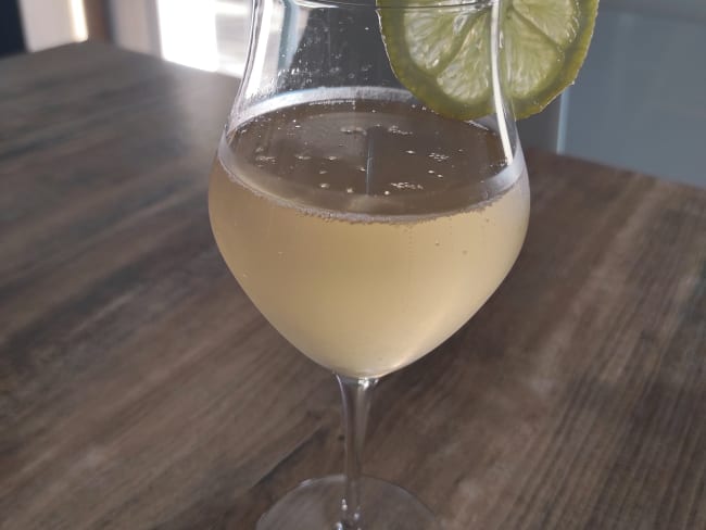 Cocktail Bellini au Champagne