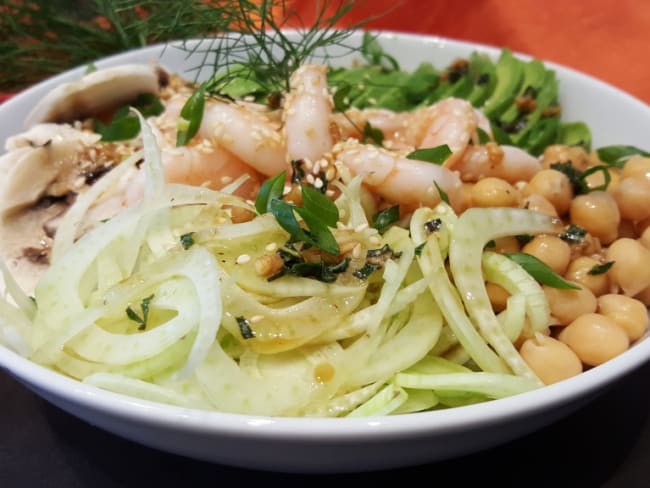 Bouddha bowl au fenouil et crevettes à la sauce soja (bol repas)