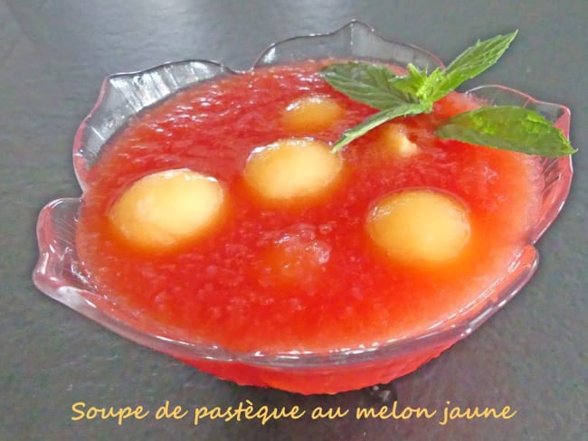 Soupe de pastèque au melon jaune