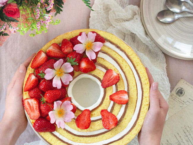 Gâteau roulé fraise verveine