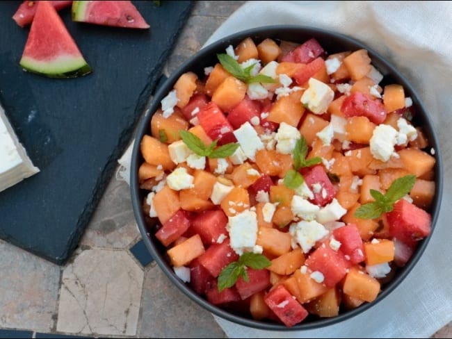 Salade roquette, melon, pastèque, feta et menthe