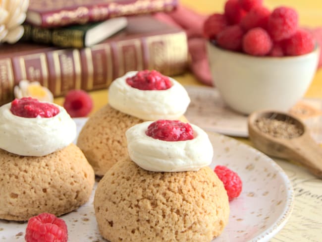 Les choux maison à la framboise et à l'anis