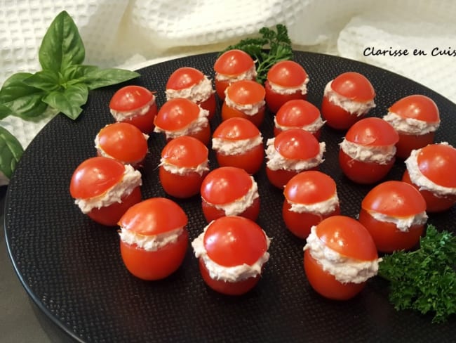 Tomates cerises farcies au thon (amuse-bouche d'été)