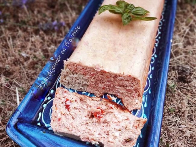 Pain de thon à la feta et tomates séchées