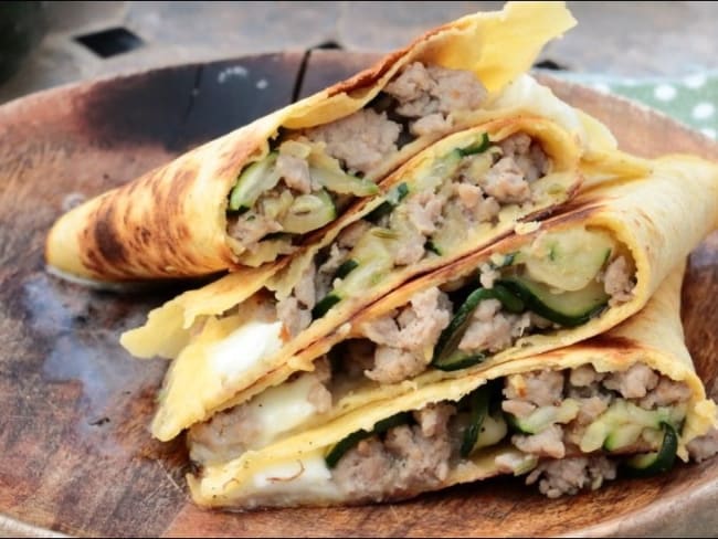 Quesadillas faciles aux courgettes et saucisses