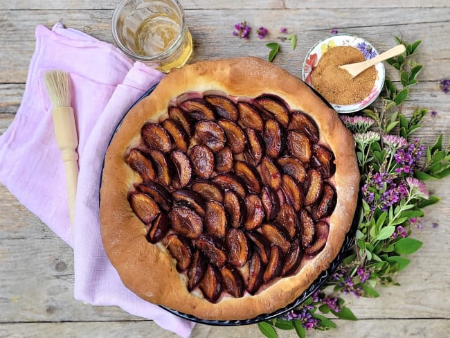 Tarte briochée aux quetsches d'Alsace du jardin