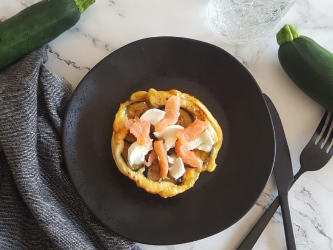 Tarte tatin salée à la courgette, au saumon et fromage de chèvre