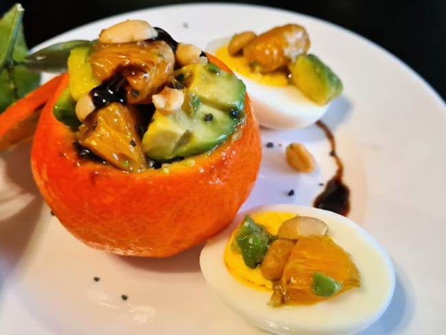 Salade d'avocat et de clémentines