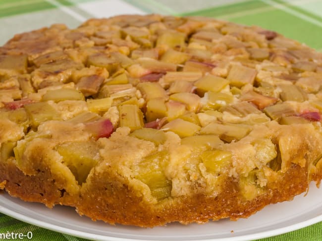 Gâteau à la rhubarbe