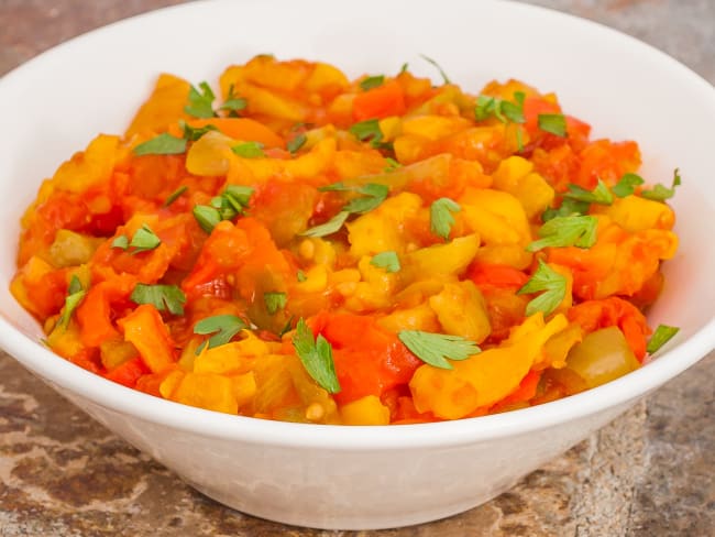 Salade de tomates et de poivrons cuits