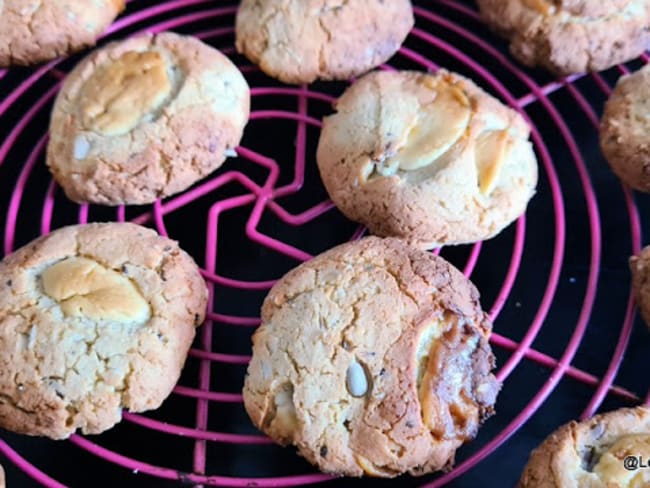 Cookies au sésame et chocolat blanc