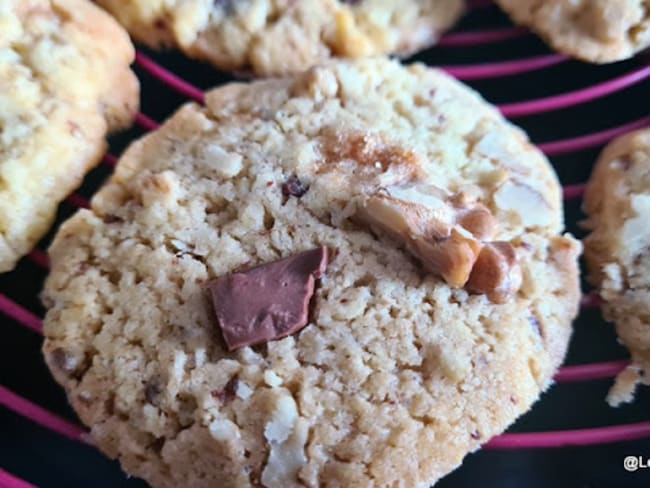 Cookies aux noix et chocolat au lait