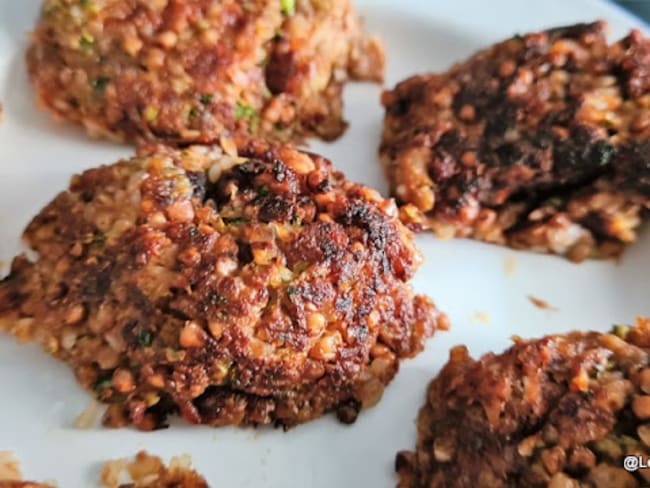 Croquettes de courgettes au sarrasin grillé