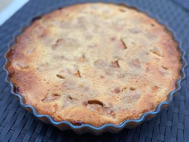 Clafoutis facile aux abricots d'après Hervé Cuisine