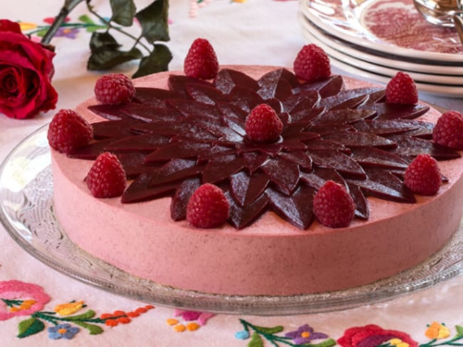 Entremets framboises pour un anniversaire