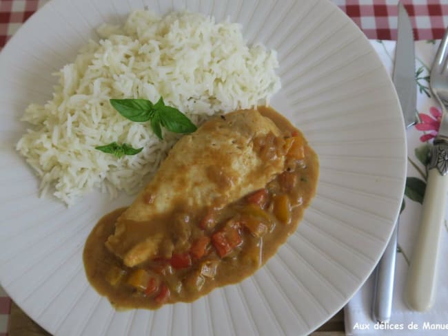 Blanc de poulet moelleux au poivron et crème au paprika